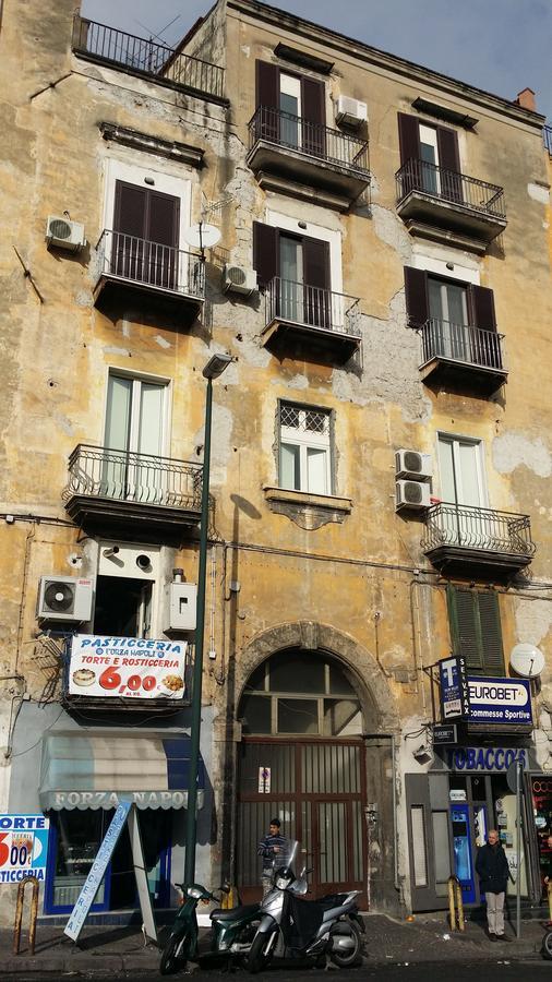 B&B A Casa Di Grazia Napoli Eksteriør billede
