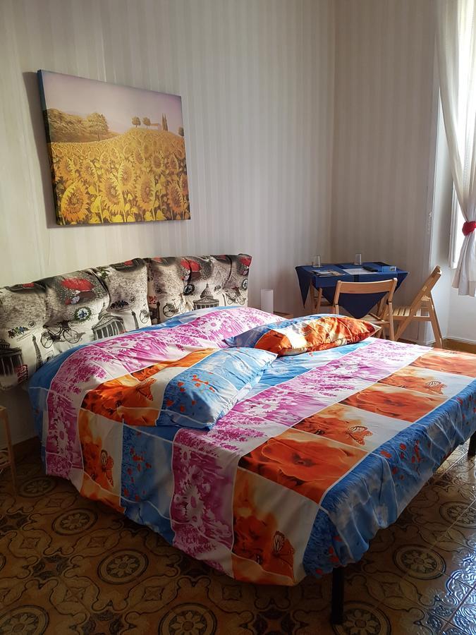 B&B A Casa Di Grazia Napoli Eksteriør billede