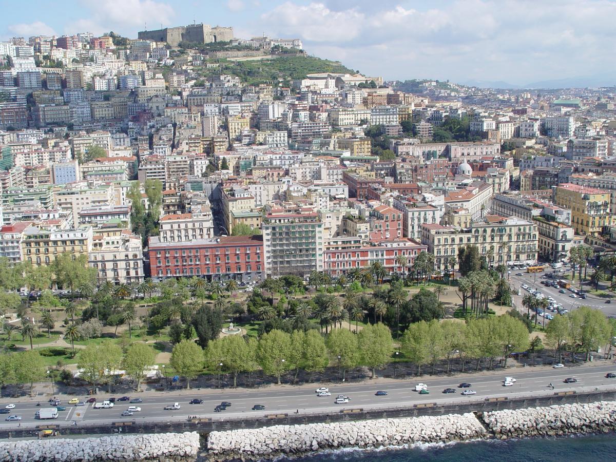 B&B A Casa Di Grazia Napoli Eksteriør billede